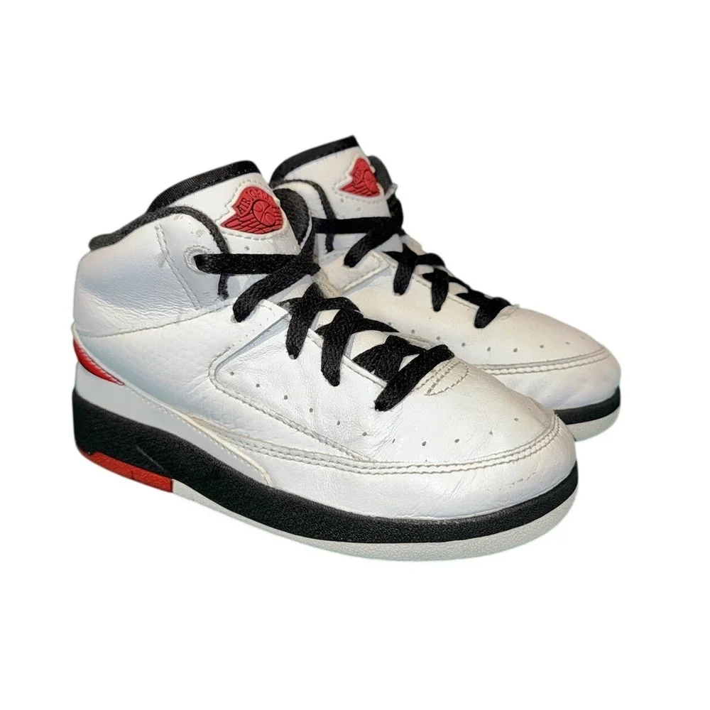 Nike Air Jordan 2 Retro Chicago White Red Black Toddler Shoes 9C‎ DQ8563-106